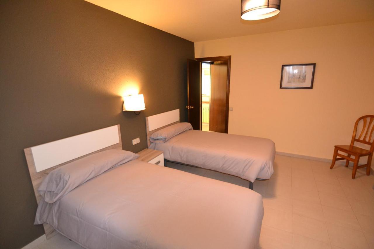Apartamentos Turisticos Poblado Arinsal Esterno foto