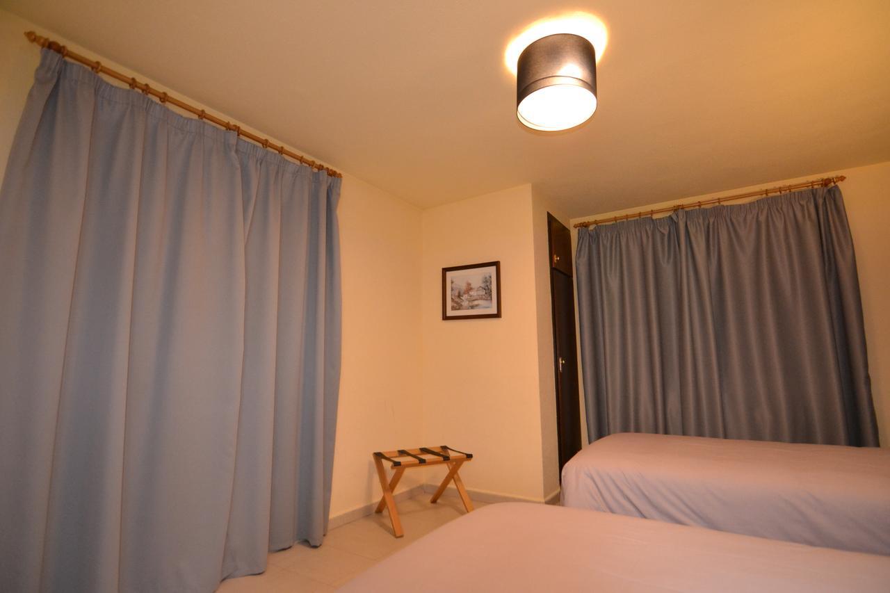 Apartamentos Turisticos Poblado Arinsal Esterno foto