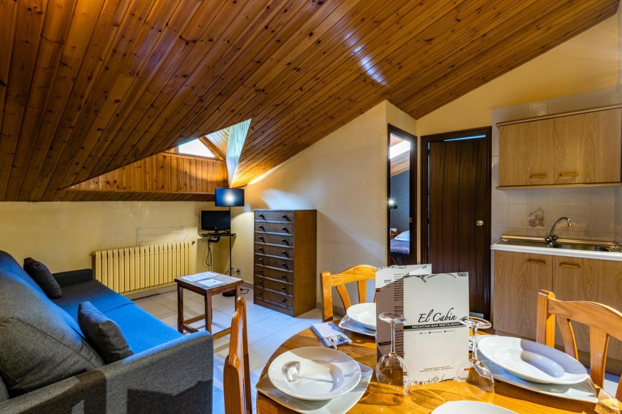 Apartamentos Turisticos Poblado Arinsal Esterno foto