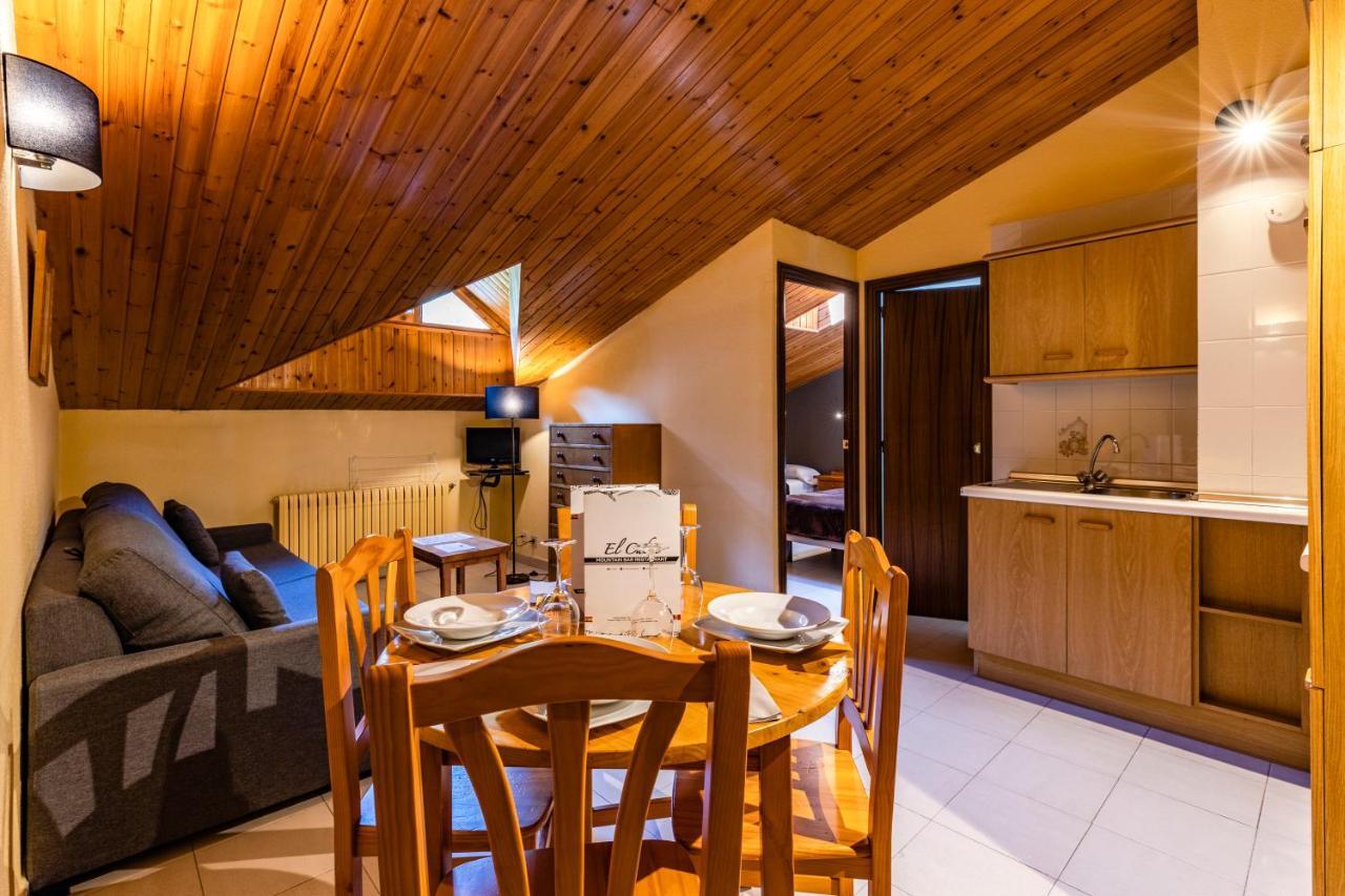 Apartamentos Turisticos Poblado Arinsal Esterno foto