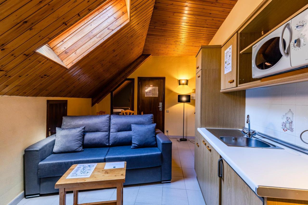Apartamentos Turisticos Poblado Arinsal Esterno foto